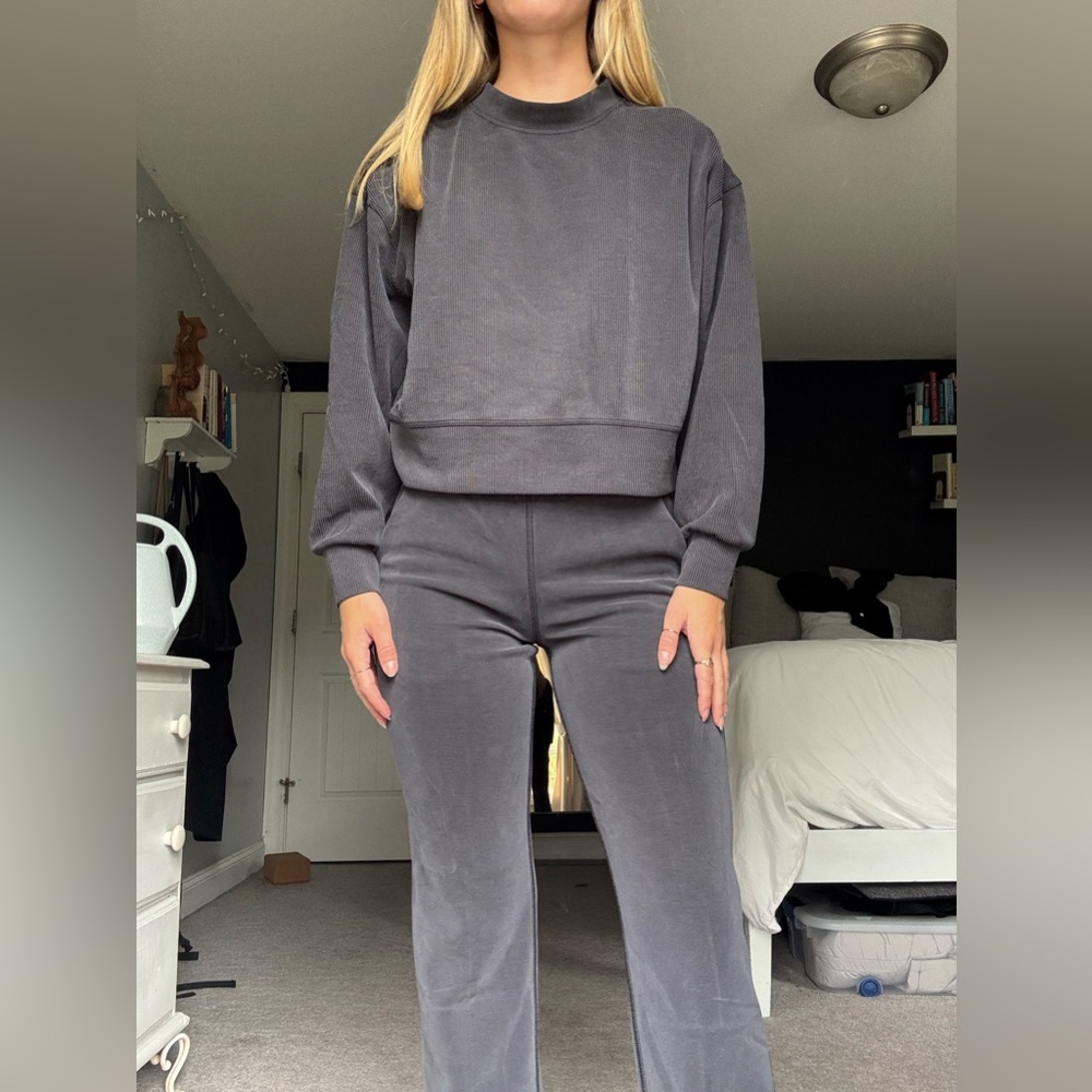 Lululemon softstream set